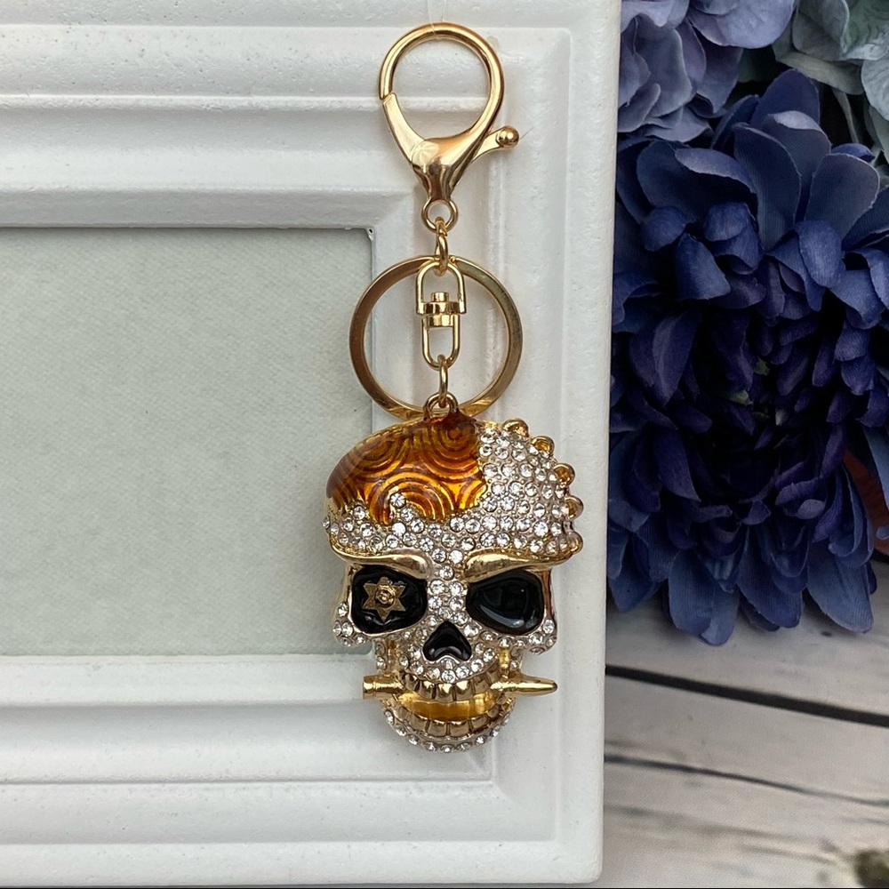 Black & Gold Crystal Pirate Skull Keychain - Picture 2 of 16